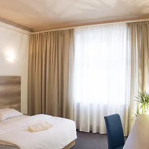 https://designer-loft-at-stodolni-street.ostravahotels.net