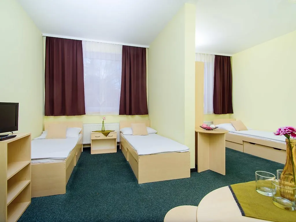 ***  Hotel Brilliant Prag Çek Cumhuriyeti